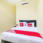 Super Oyo 2509 Hotel Tebel 19